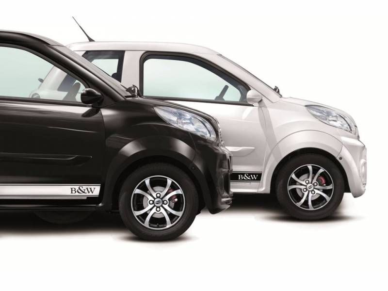 Vente Voiture sans permis MICROCAR M8 Série Spéciale BLACK & WHITE avec Moteur PROGRESS sur Toulon dans le Var 83